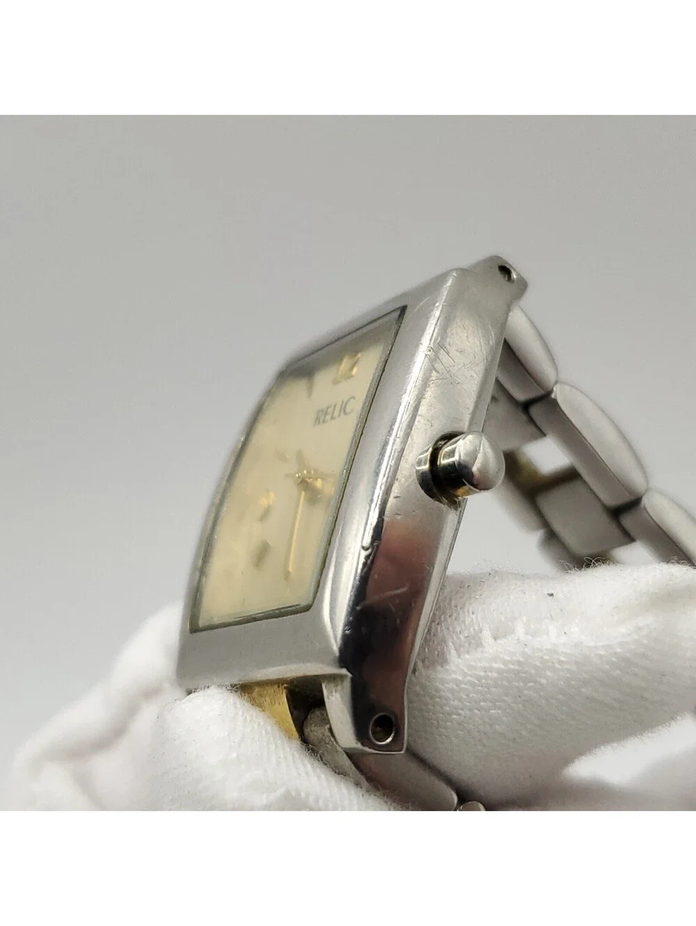 Relic By Fossil Square Womens Watch 22mm Gold Date Dial New Battery